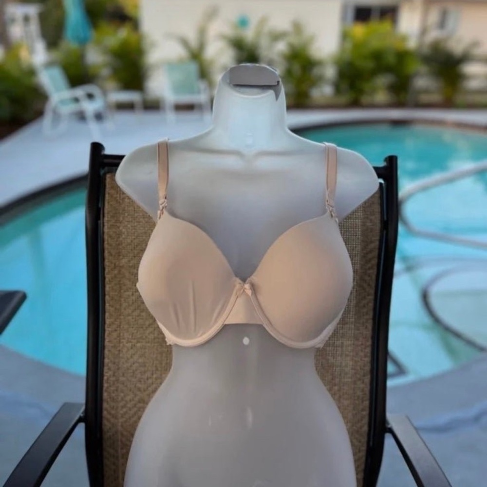 Women's Nude Bra 40 D